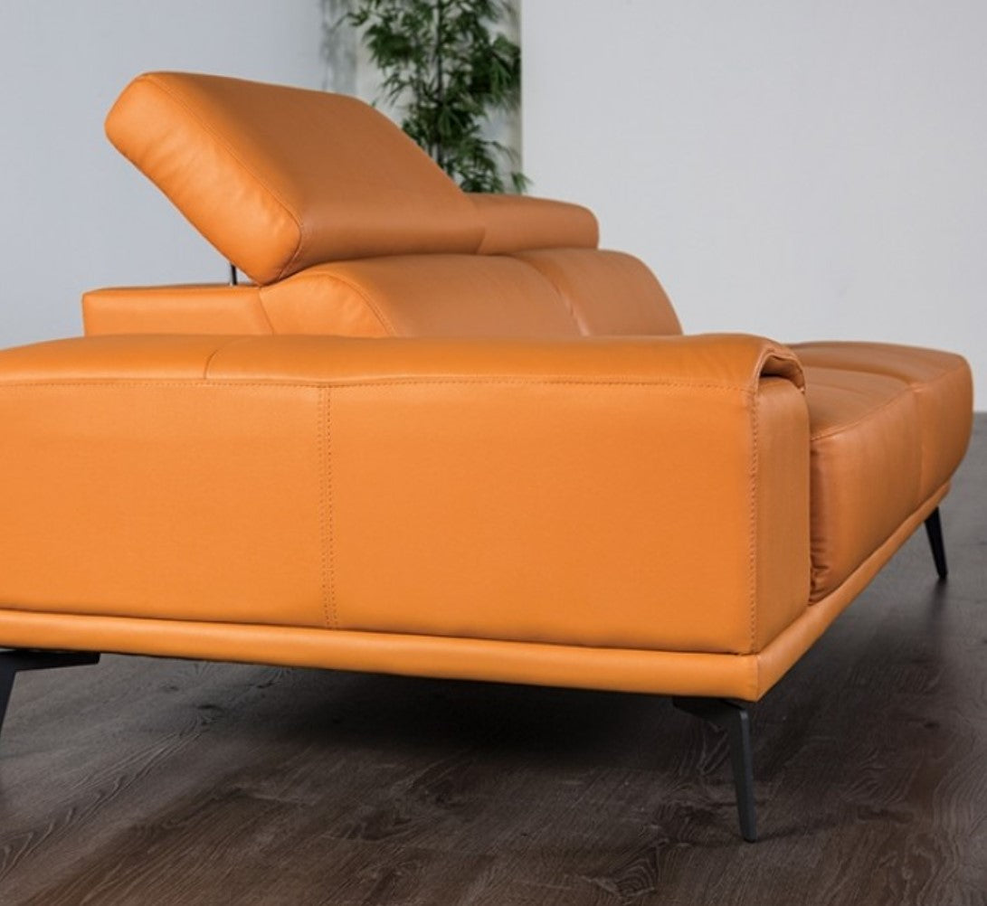 Vadso Sectional, Right Chaise